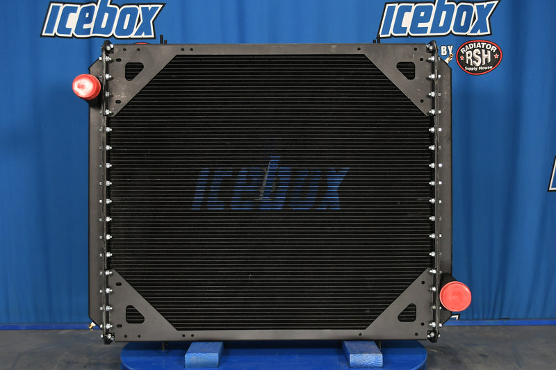 Load image into Gallery viewer, Freightliner Classic Radiator # 601013
