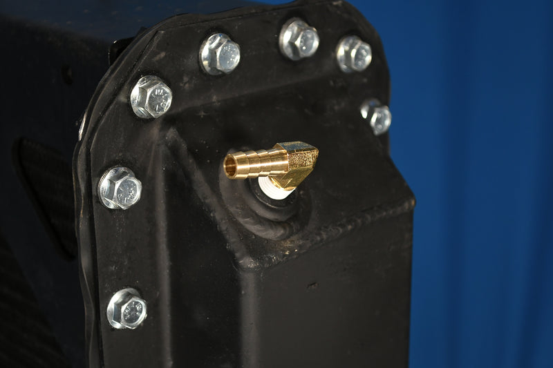 Load image into Gallery viewer, Freightliner Classic Radiator # 601013
