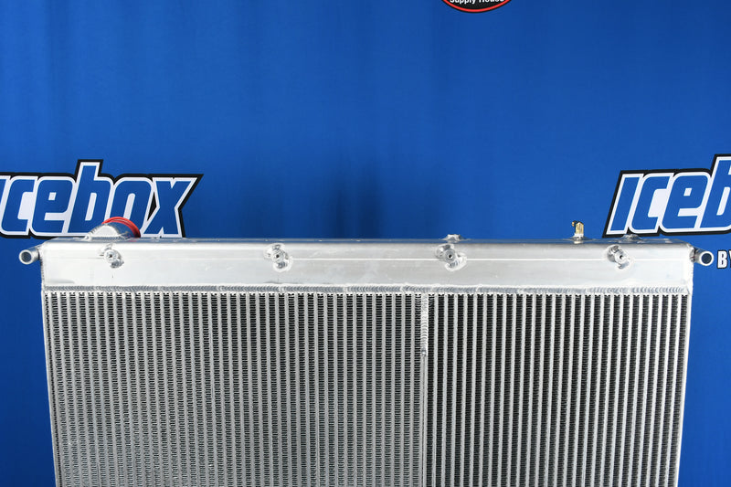 Load image into Gallery viewer, Freightliner Radiator # 601514
