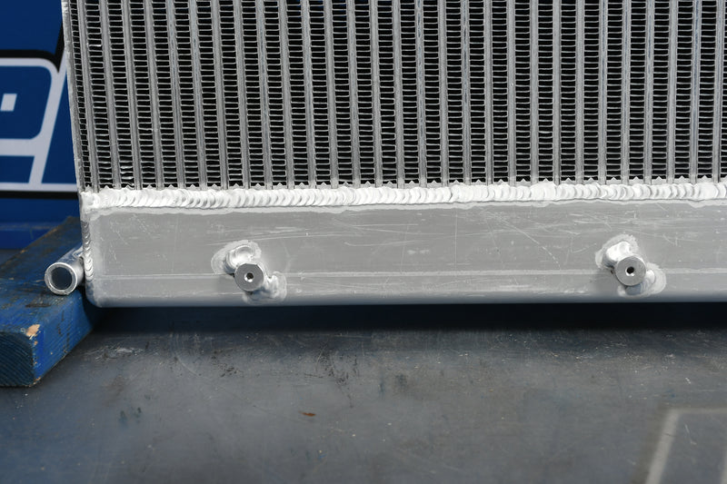 Load image into Gallery viewer, Freightliner Radiator # 601514
