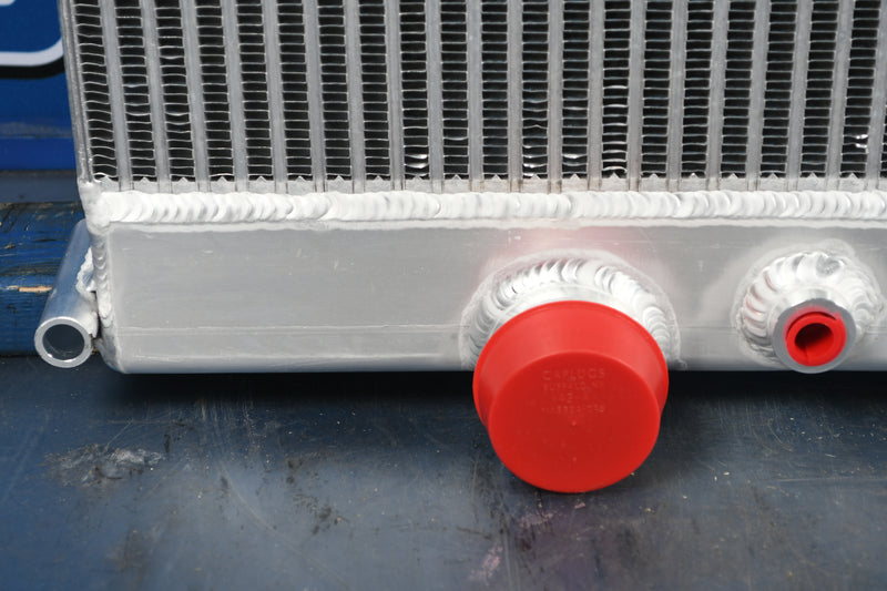 Load image into Gallery viewer, Freightliner Radiator # 601514
