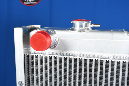 John Deere 650H Radiator