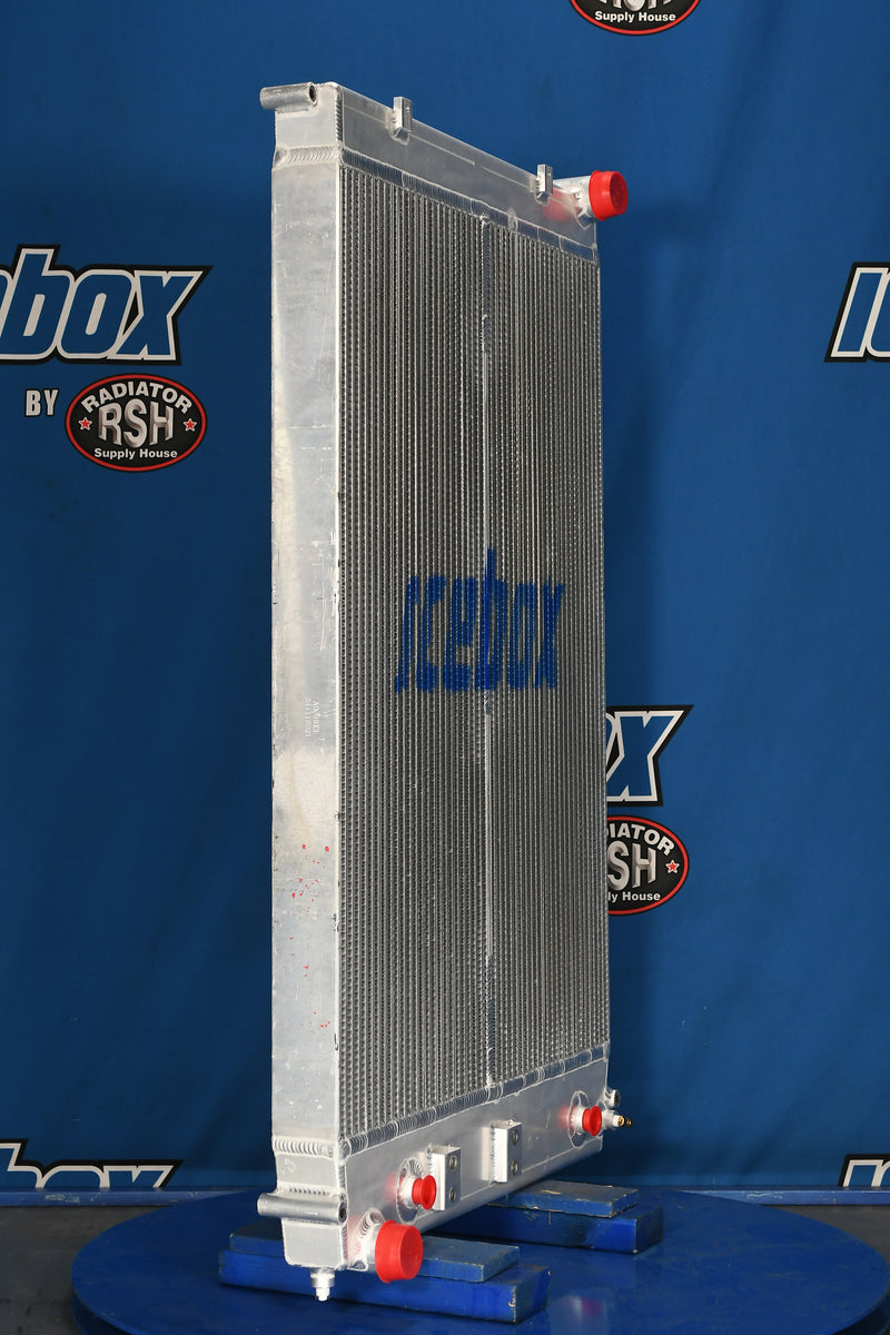 Load image into Gallery viewer, Freightliner Radiator # 601438
