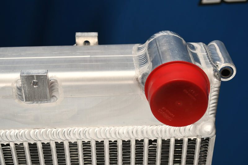 Load image into Gallery viewer, Freightliner Radiator # 601438
