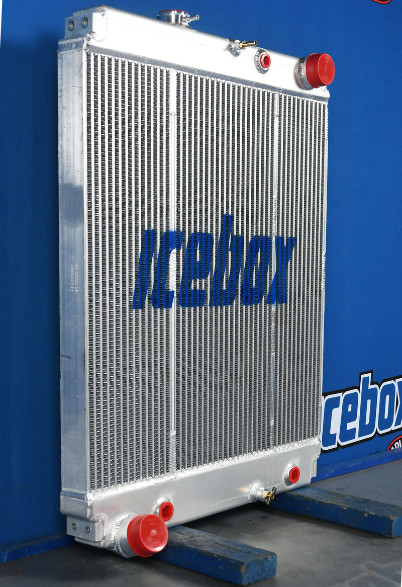 Load image into Gallery viewer, Hino 238, 258, 268, 338 Radiator # 609626
