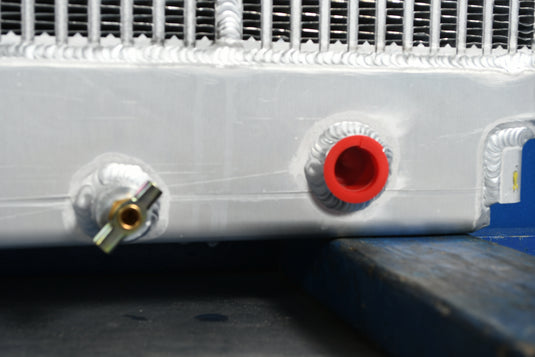 Hino 238, 258, 268, 338 Radiator