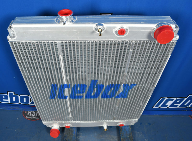 Load image into Gallery viewer, Hino 238, 258, 268, 338 Radiator # 609626
