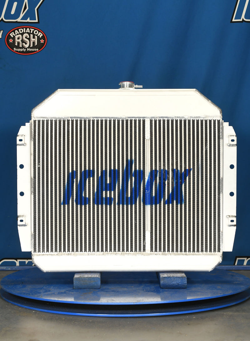 Load image into Gallery viewer, Ford 78-79 Bronco, 67-79 F-Series Radiator # 600067
