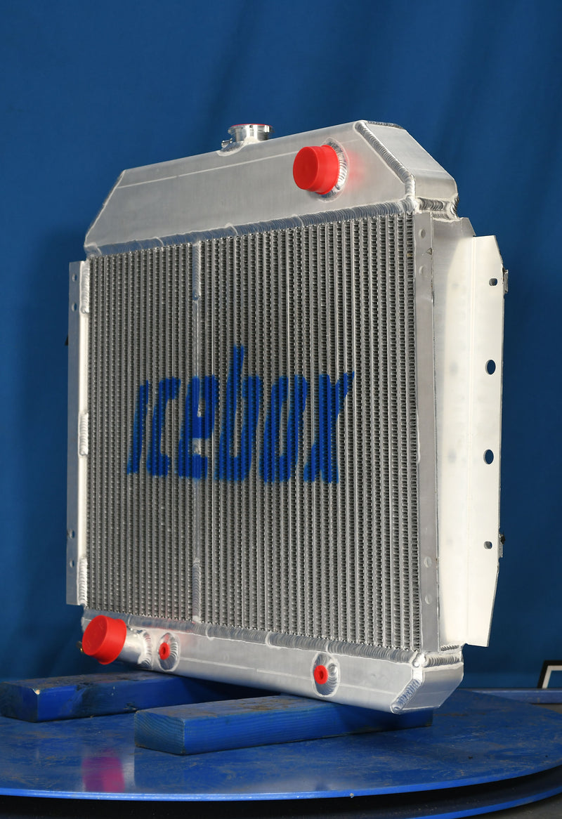 Load image into Gallery viewer, Ford 78-79 Bronco, 67-79 F-Series Radiator # 600067

