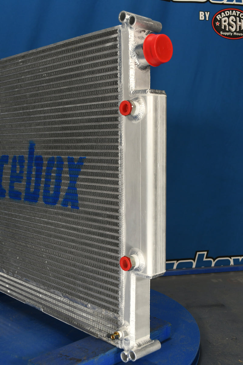 Load image into Gallery viewer, Ford F-600, F700 Radiator # 600030
