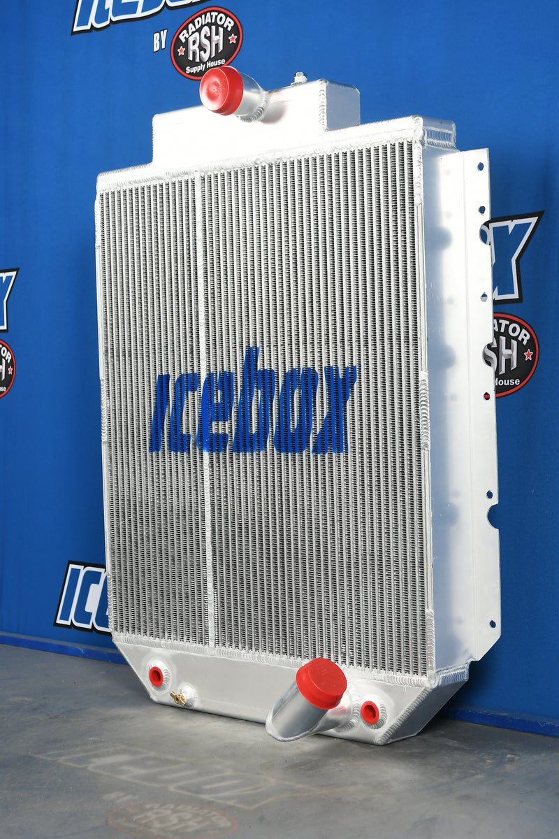 Load image into Gallery viewer, International 4700,4900 Series Radiator # 603327
