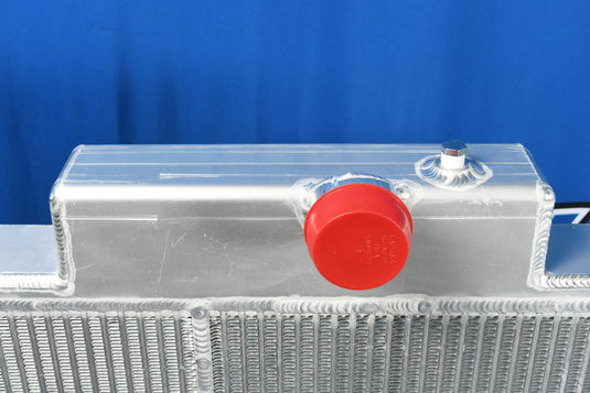 International 4700,4900 Series Radiator
