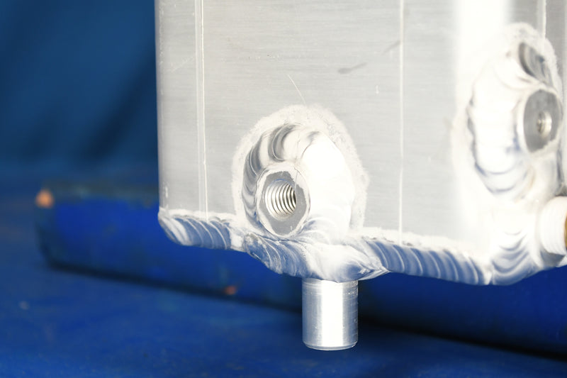 Load image into Gallery viewer, Doosan G25E-5 Radiator # 891047
