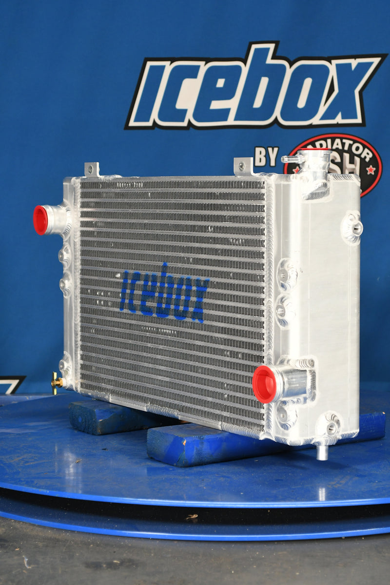 Load image into Gallery viewer, Doosan G25E-5 Radiator # 891047
