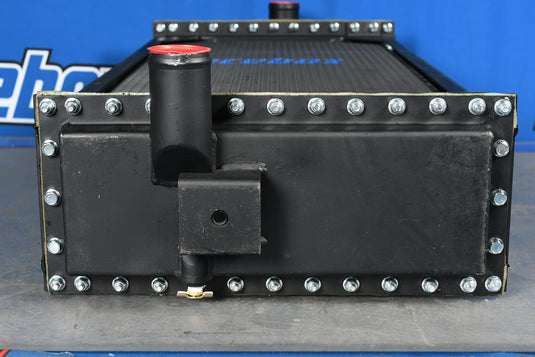 John Deere 750C, 850C Radiator
