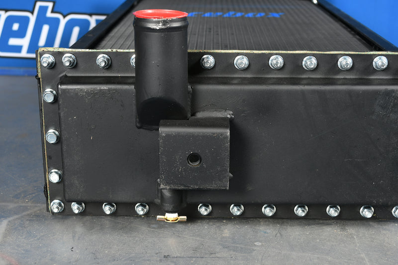 Load image into Gallery viewer, John Deere 750C, 850C Radiator # 870967
