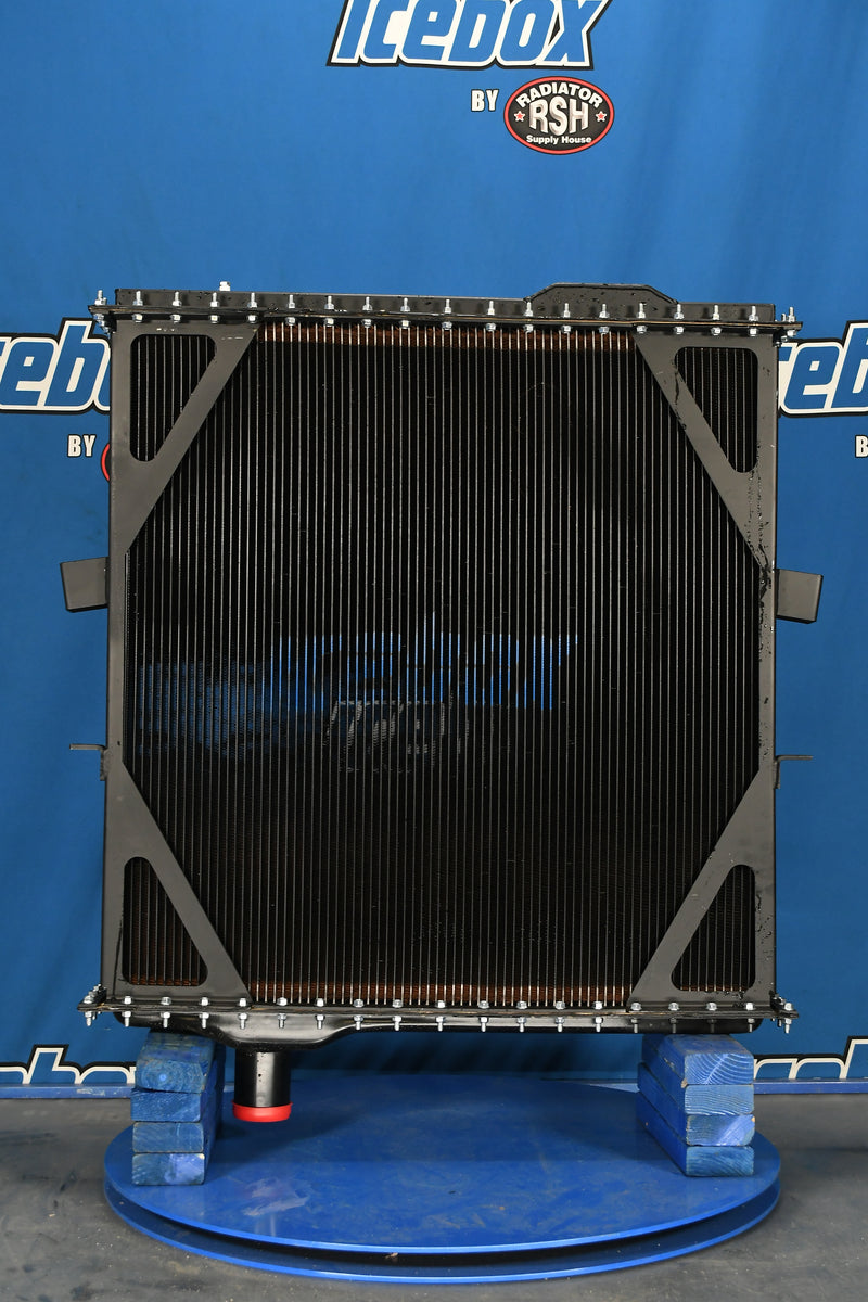 Load image into Gallery viewer, Peterbilt Radiator # 606021
