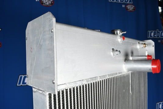 Caterpillar C18, C15, XQ1140 Radiator