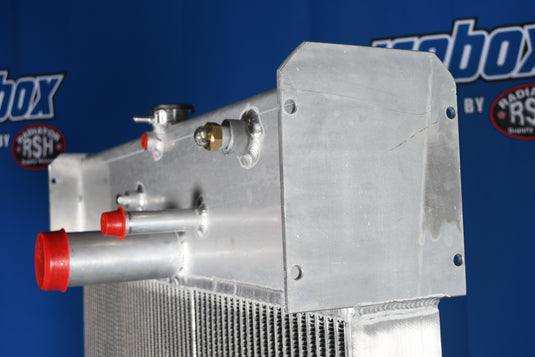Caterpillar C18, C15, XQ1140 Radiator