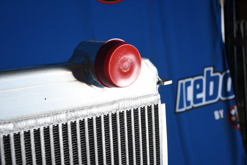 Load image into Gallery viewer, International Radiator # 603951
