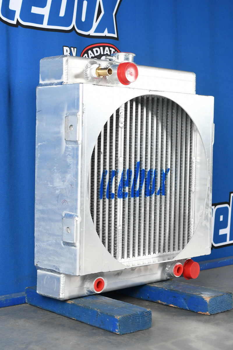 Load image into Gallery viewer, Caterpillar T40 Forklift Radiator # 850435
