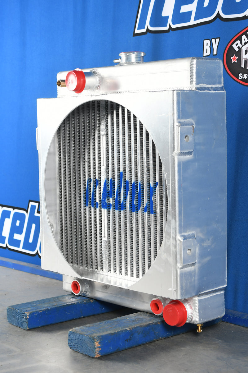 Load image into Gallery viewer, Caterpillar T40 Forklift Radiator # 850435
