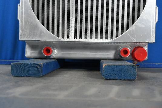 Caterpillar T40 Forklift Radiator
