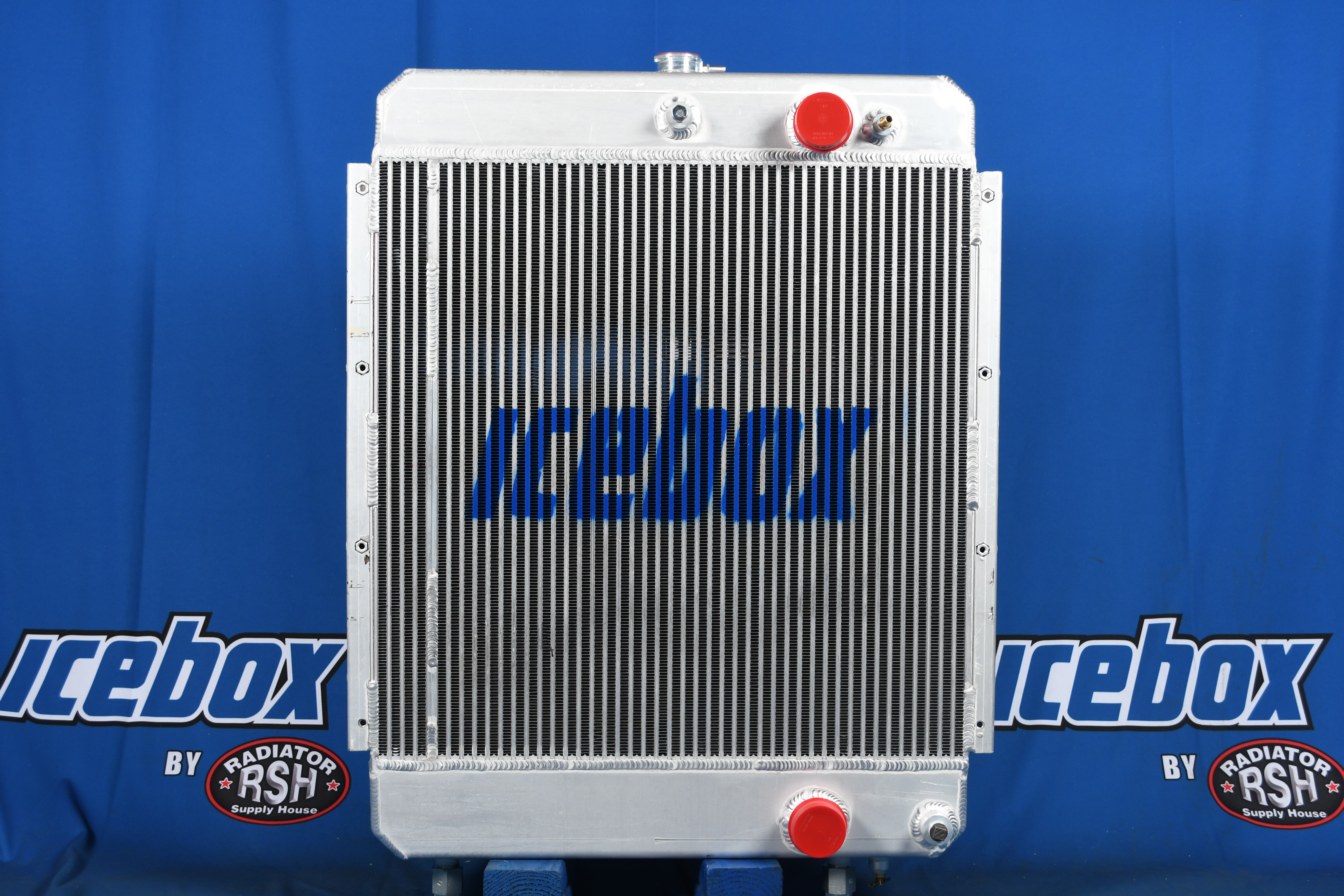 Case 621, 621B Wheel Loader Radiator # 845075 – Radiator Supply House