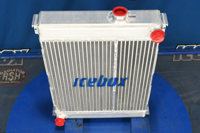 Load image into Gallery viewer, JCB 160, 170 Radiator # 890112
