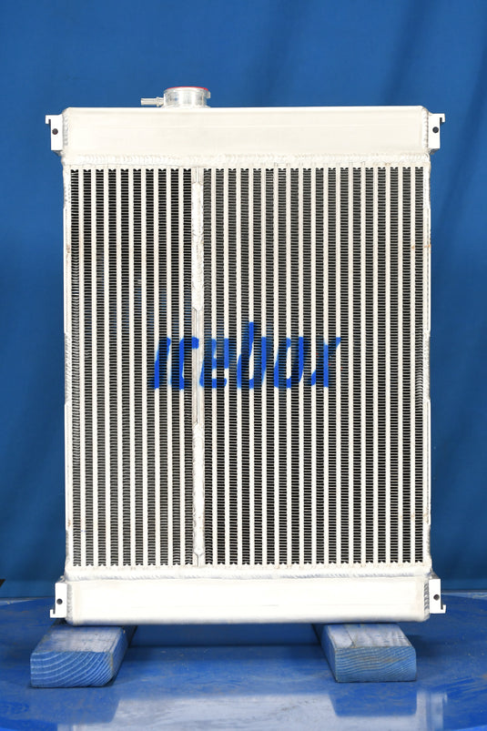 JCB 160, 170 Radiator