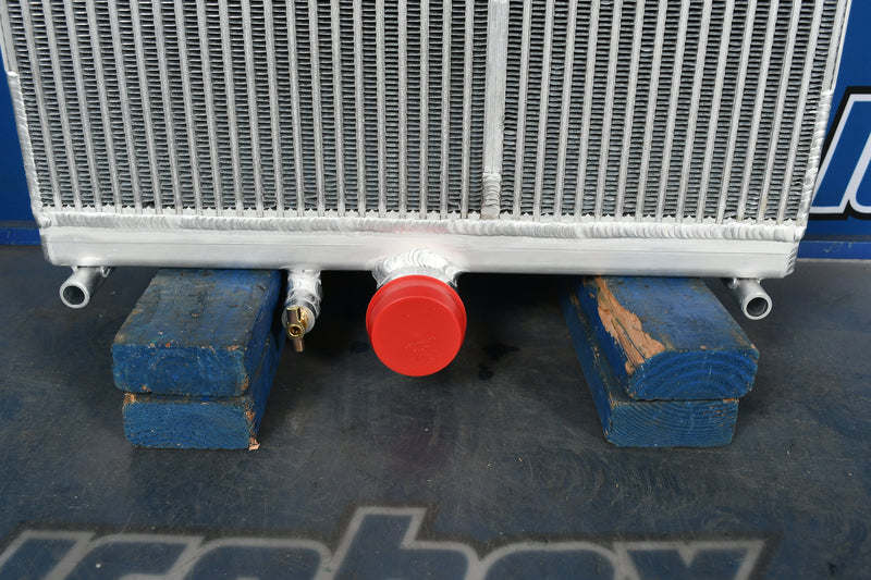 Load image into Gallery viewer, John Deere 624K Radiator # 871049
