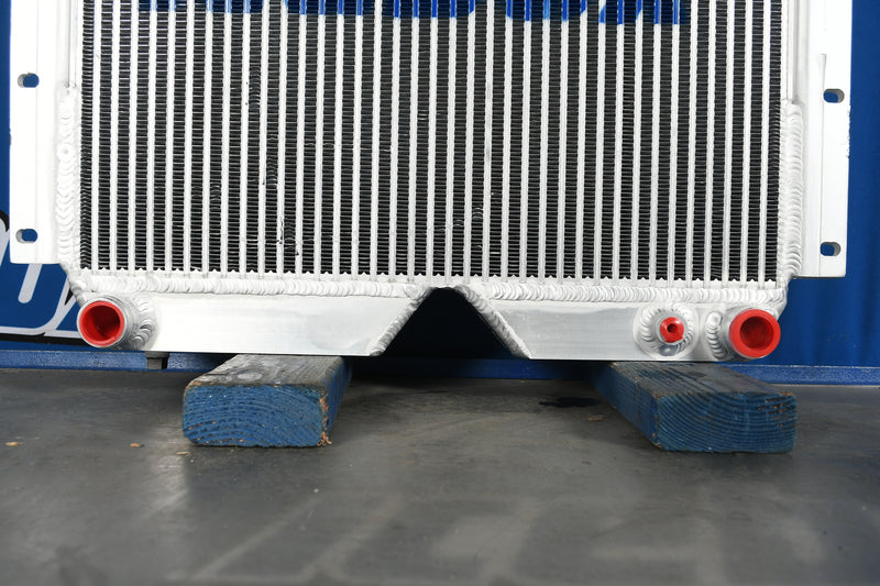 Load image into Gallery viewer, Caterpillar 262,267, 236, 246, 248, 287 Radiator # 850300
