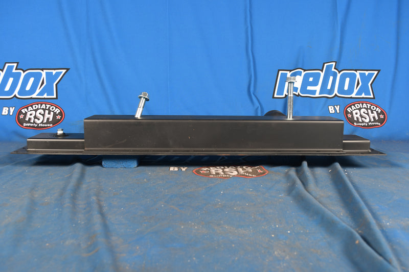 Load image into Gallery viewer, Peterbilt 359 Bottom Bracket # 606278
