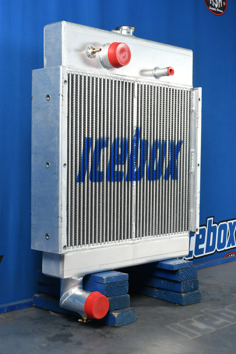Load image into Gallery viewer, Case 880C Radiator # 845200
