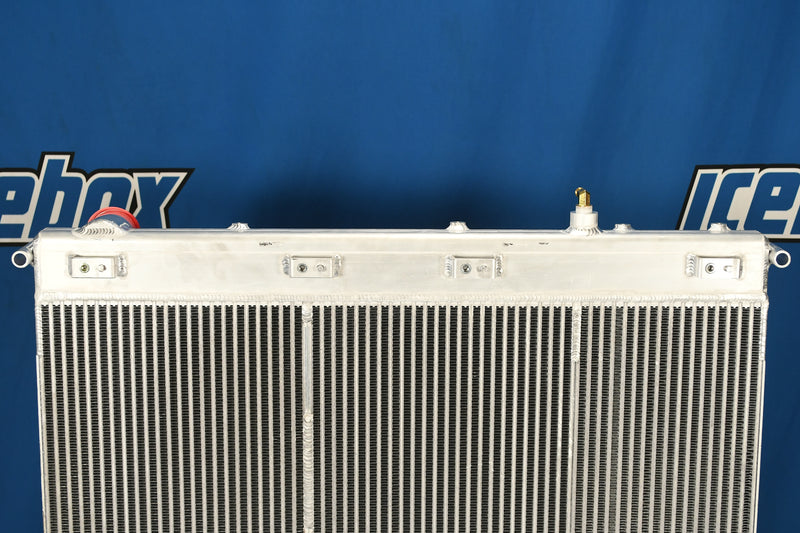 Load image into Gallery viewer, Freightliner Radiator # 601574
