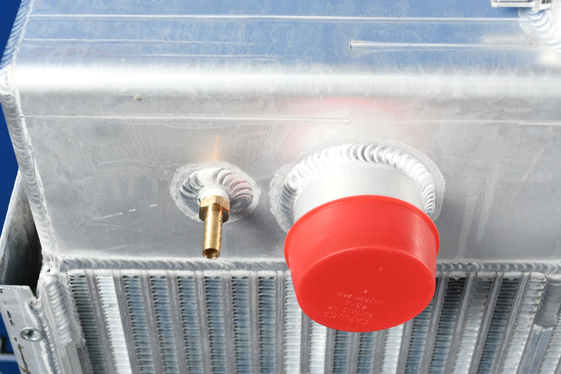 Load image into Gallery viewer, Case 880C Radiator # 845200
