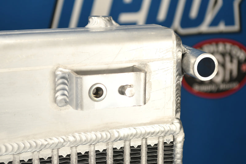 Load image into Gallery viewer, Freightliner Radiator # 601574
