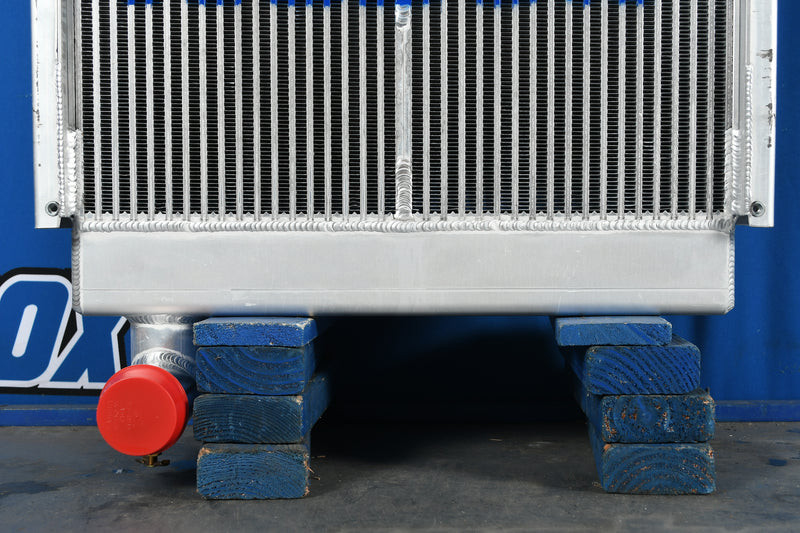 Load image into Gallery viewer, Case 880C Radiator # 845200
