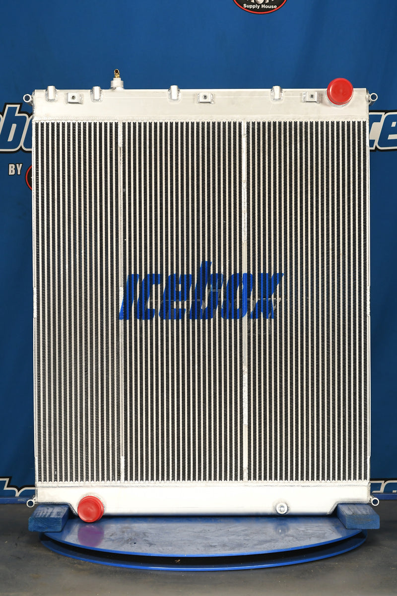 Load image into Gallery viewer, Freightliner Radiator # 601574
