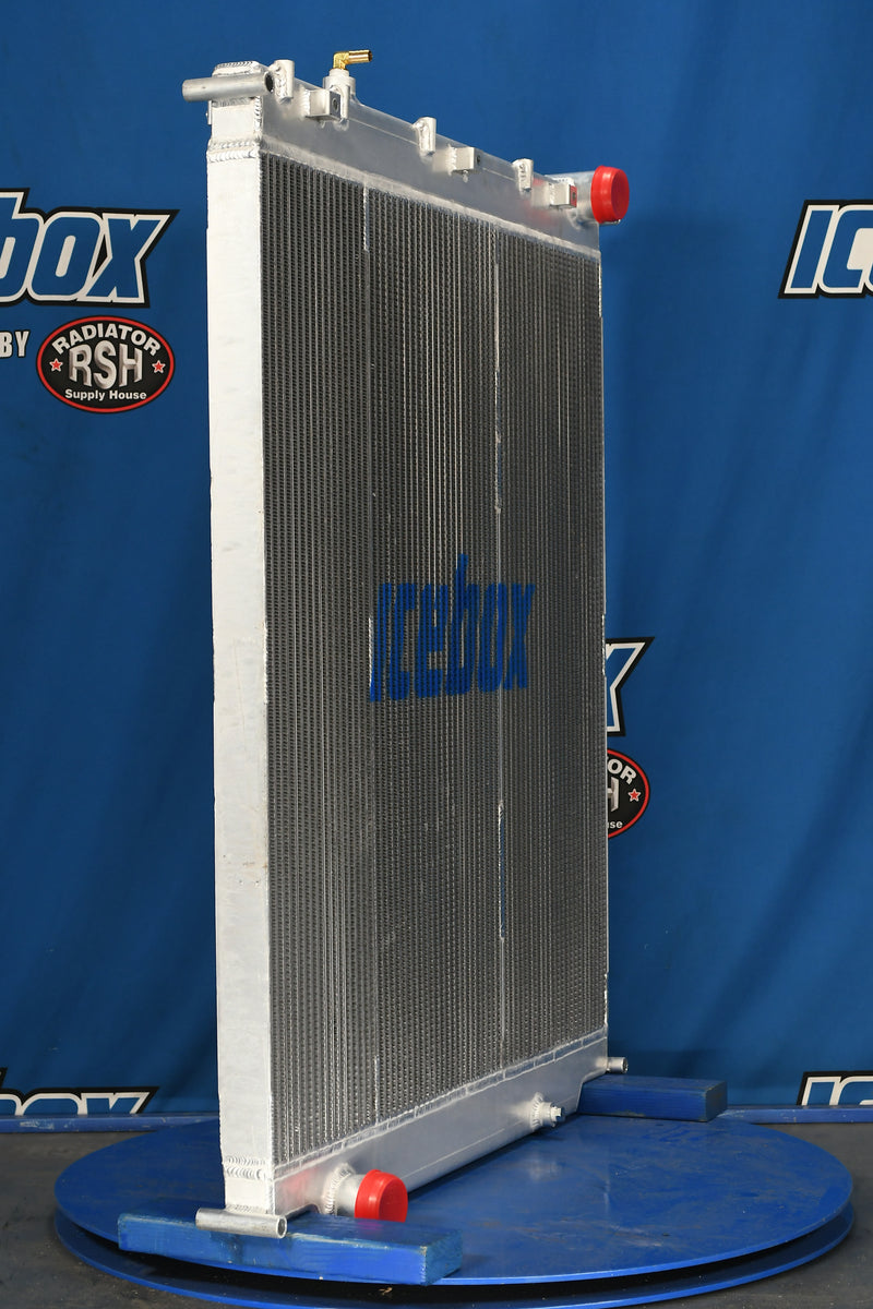 Load image into Gallery viewer, Freightliner Radiator # 601574
