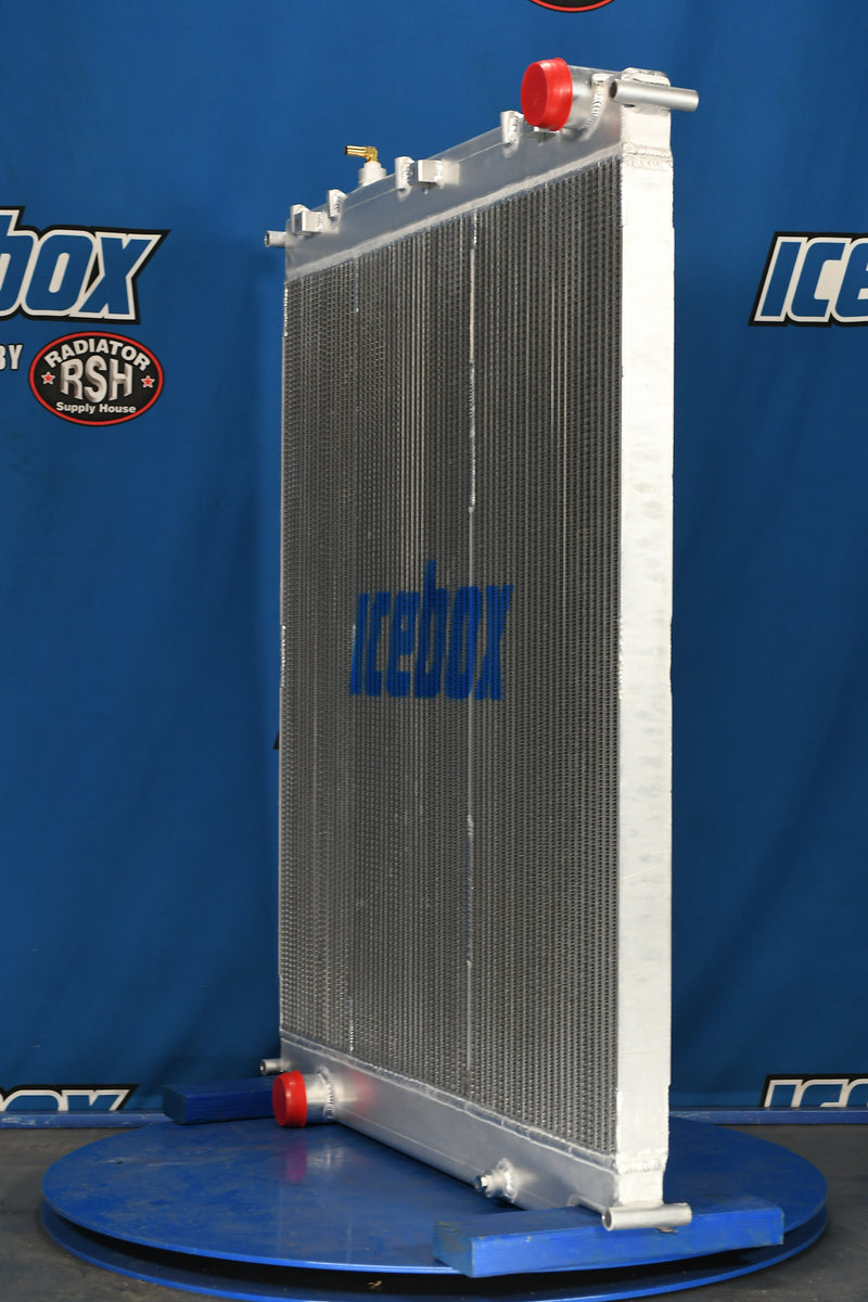 Load image into Gallery viewer, Freightliner Radiator # 601574
