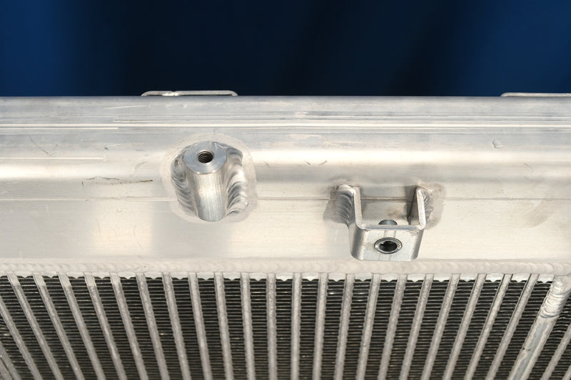 Load image into Gallery viewer, Freightliner Radiator # 601574
