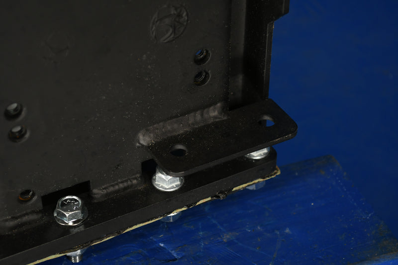 Load image into Gallery viewer, Peterbilt Narrow Nose Cooling Package # 606328
