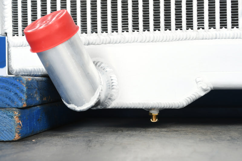 Load image into Gallery viewer, John Deere 5020 Radiator # 870113
