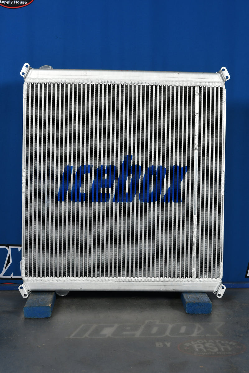 Load image into Gallery viewer, Ford Radiator # 600192
