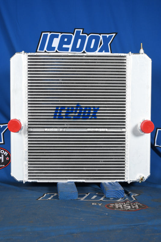 International 4900 Radiator