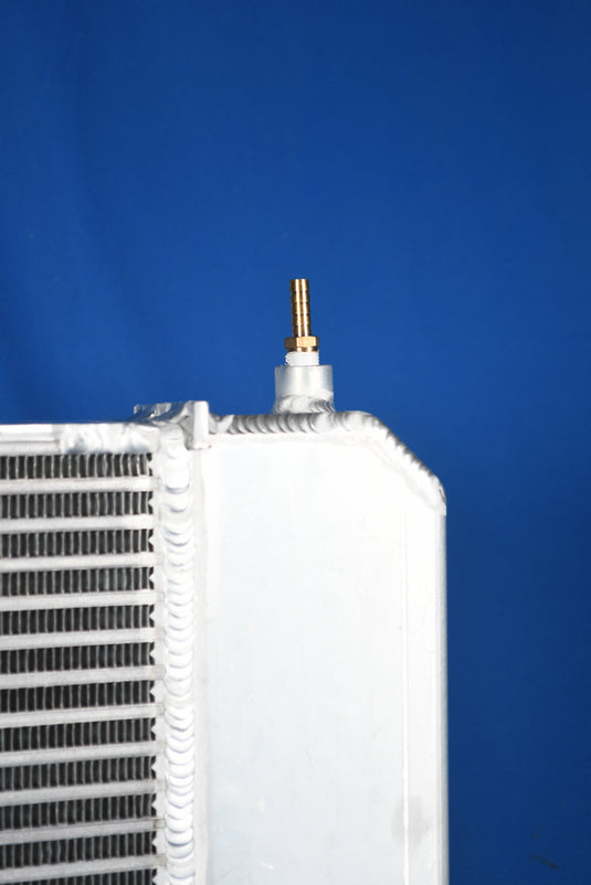 International 4900 Radiator