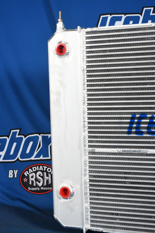 International 4900 Radiator