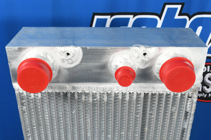 Load image into Gallery viewer, Hyster 210 Radiator # 940251
