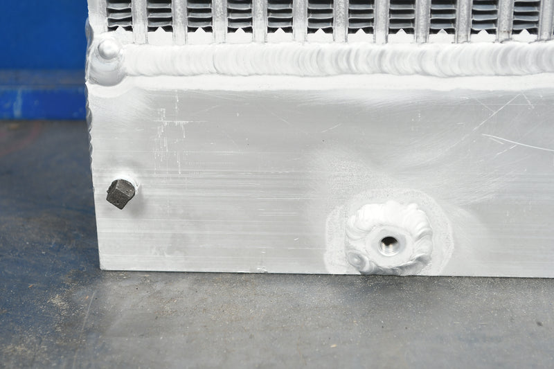 Load image into Gallery viewer, Hyster 210 Radiator # 940251
